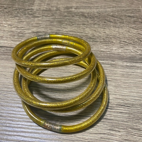 bracelets - Picture 2 of 3